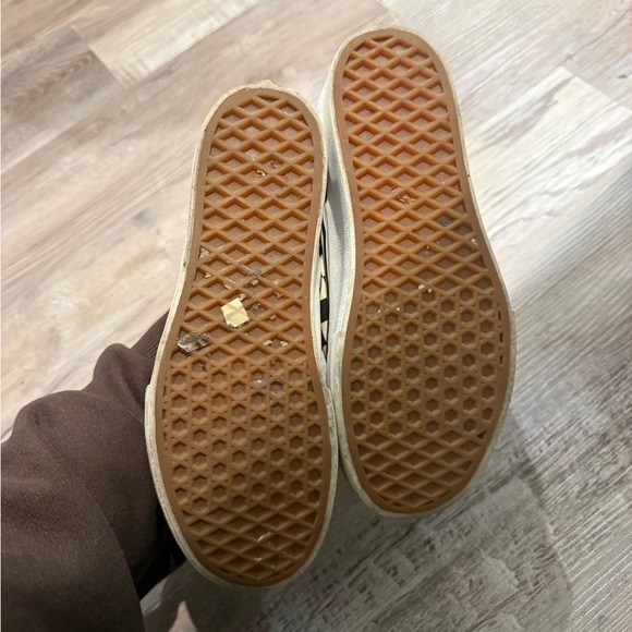 Checkerboard vans - Picture 4 of 6